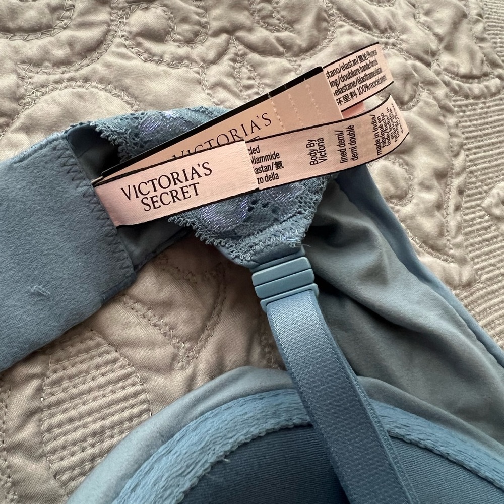 Victoria Secret Bra Size 40C Brand New With Tag Prize on See pictures on color - Picture 8 of 11